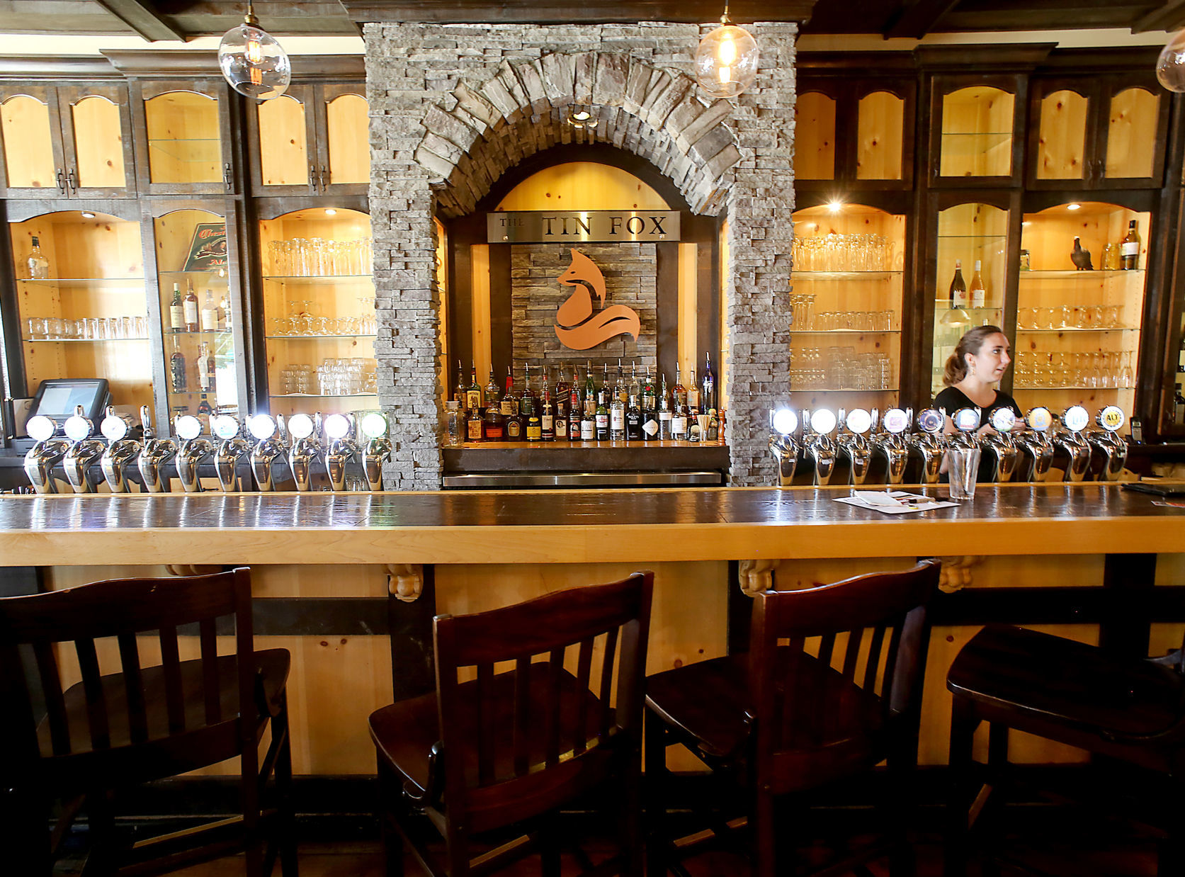 Tin Fox bar